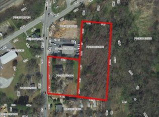 410 Waddell Rd #A, Taylors, SC 29687