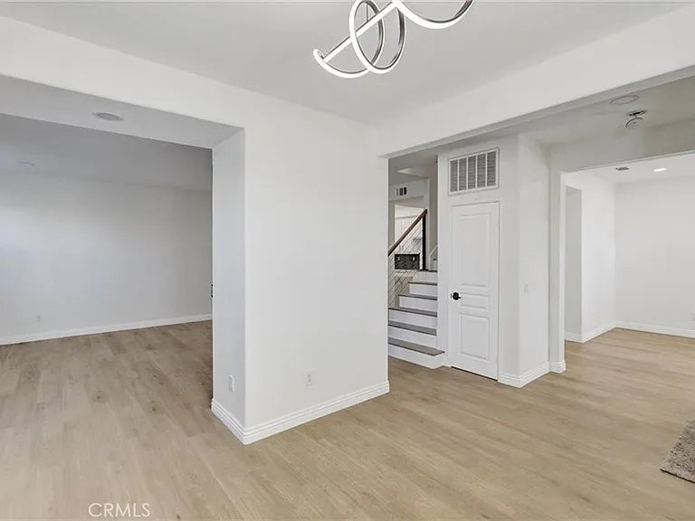 12240 Chantrelle Dr — Photo 7