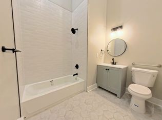 22 North King Street, Gloucester City, NJ 08030