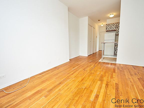 2nd image of 213 6th Ave APT 20