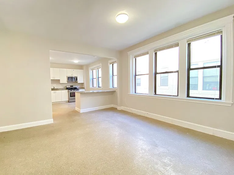 42-44 Waverly St #46 — Photo 4