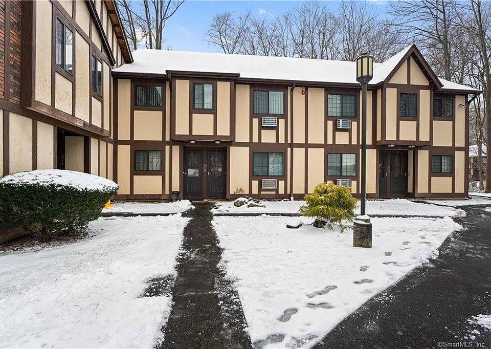 314 Foxwood Ln 314, Milford, CT 06461 Zillow