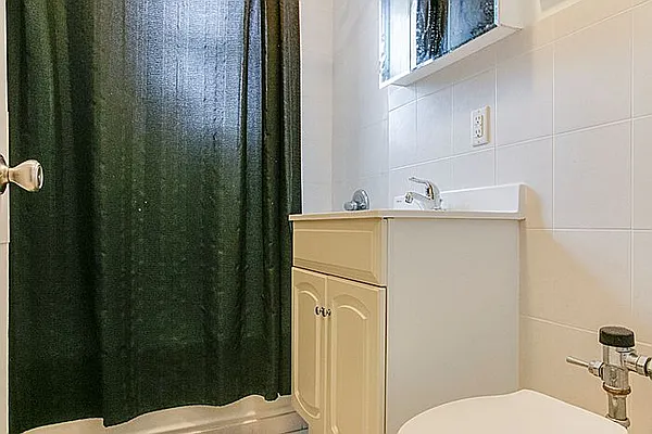 Sold by House-N-Key Realty | media 10