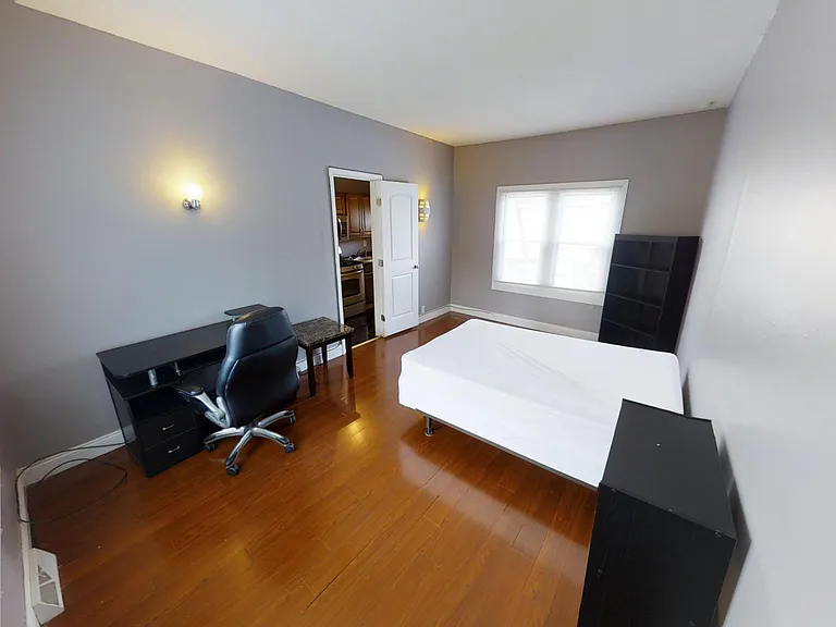 327 Westcott St #3 — Photo 2
