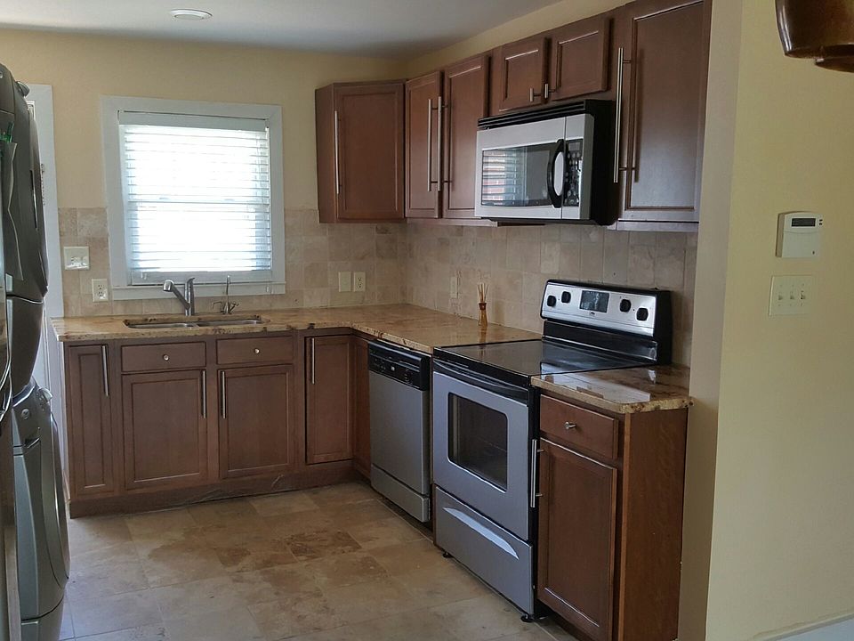 1st image of 296 Sacco St