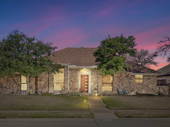4633 Versailles Ln, Plano, TX 75093