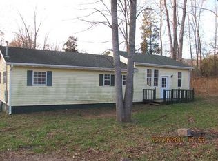 938 Andrews Ln, Chickamauga, GA 30707