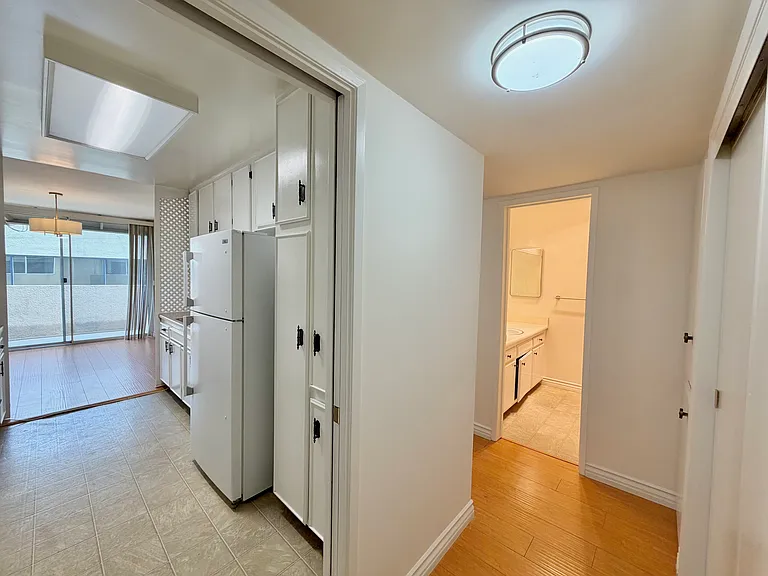 14141 Dickens St #311 — Photo 6