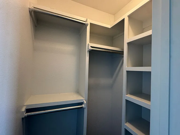 205 Meadow Ln — Photo 27