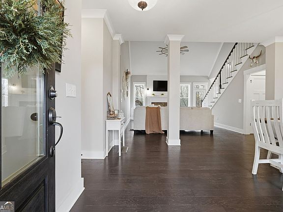 4th image of 711 Carver Mill Rd