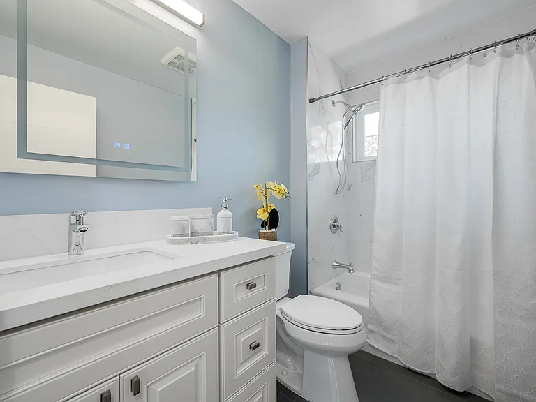 1367 S Wolfe Rd #4 — Photo 2