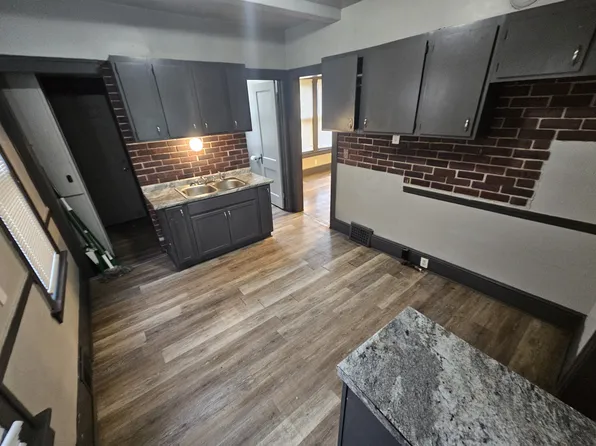 5366 N 35th St, Milwaukee, WI 53209