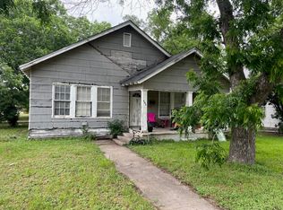 801 E Limestone Ave, Mart, TX 76664