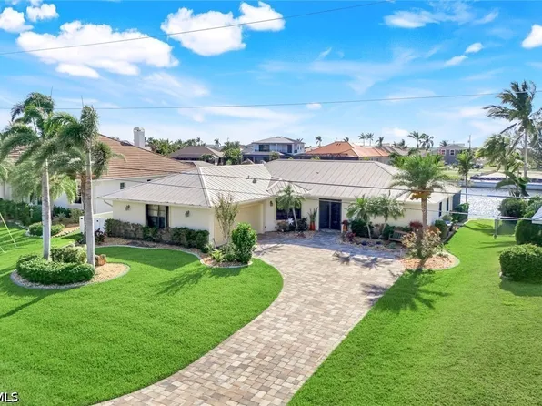 2556 SW 28th Pl, Cape Coral, FL 33914