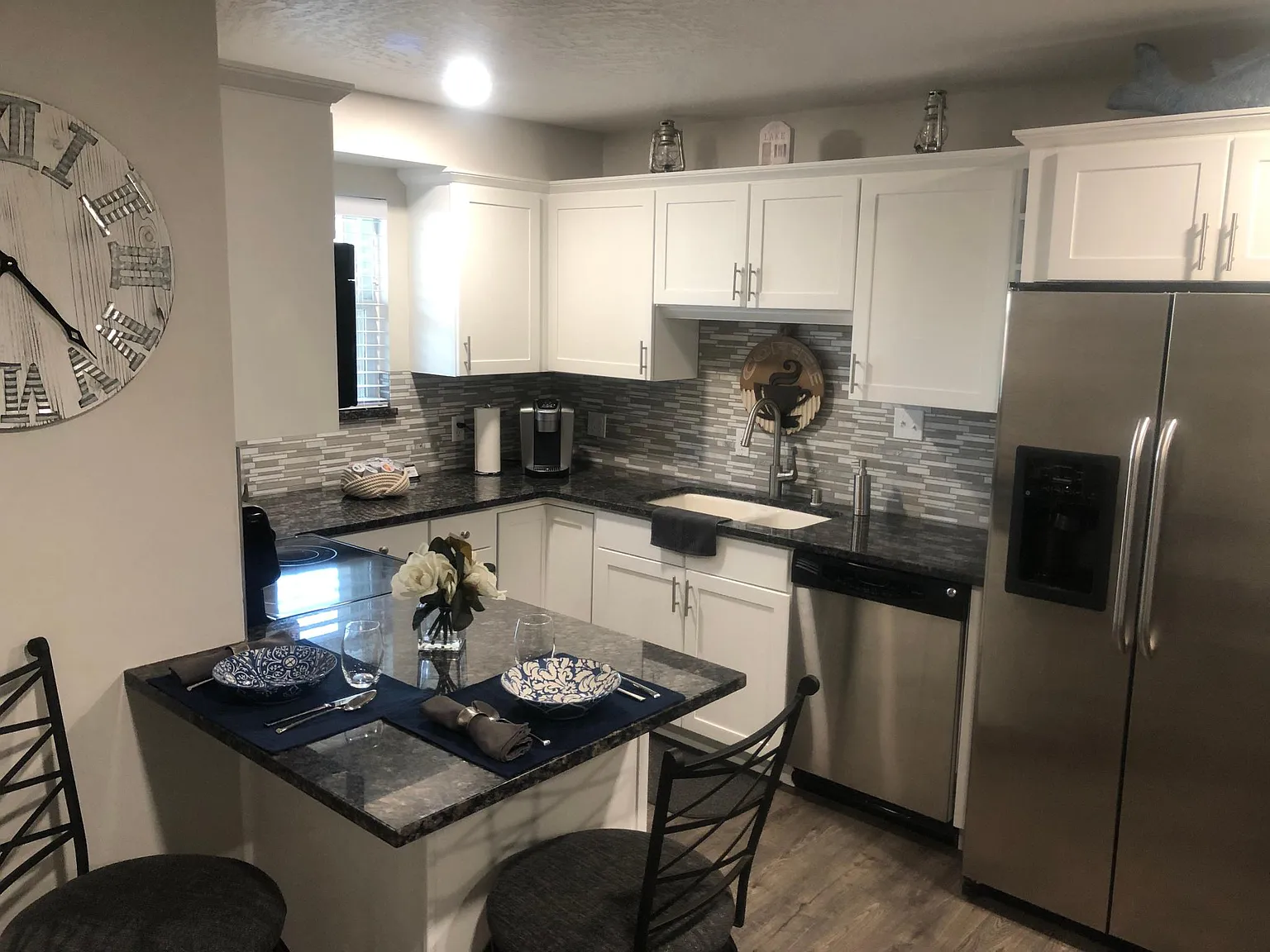 1 Kootenai Ave — Photo 2