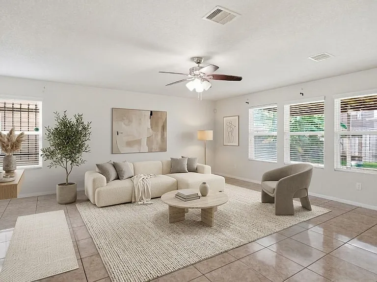 12530 Greencanyon Dr — Photo 8