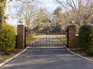 Frost Mill Rd, Mill Neck, NY 11765