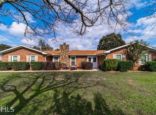 402 Idlewood Dr, Bonaire, GA 31005