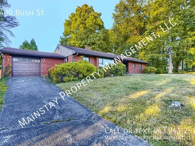 5400 Bush St — Photo 1