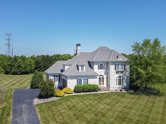 2nd image of 316 Bohemia Mill Pond Dr