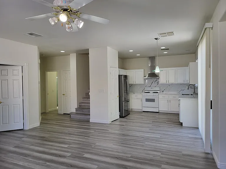 7176 Cressida Ct — Photo 9