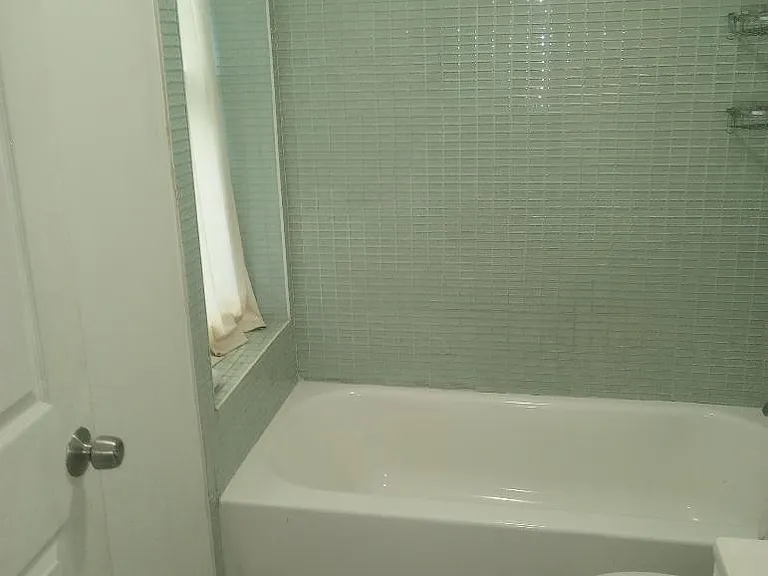 1006 N 43rd St #2 — Photo 8