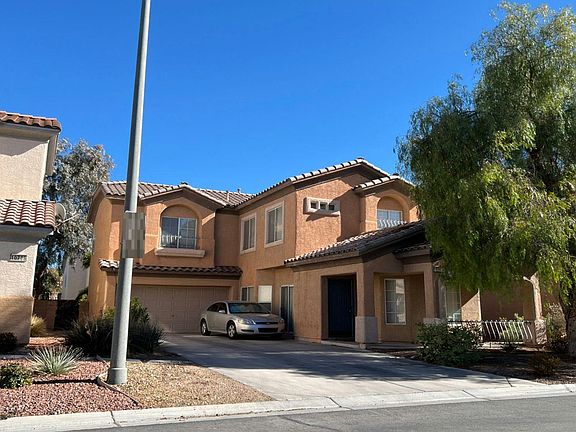 4th image of 10744 Binasco St