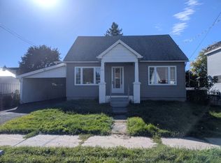321 McLean Ave, Cornwall, ON K6J4L3