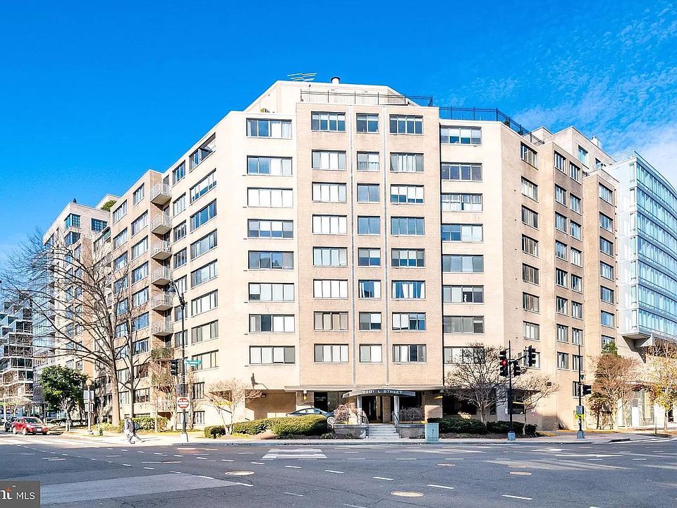 Carriage House Condominium Building adjacent/attached to Ritz Carlton Hotel and Residences making up one city block between 22nd, L, New Hampshire, M, and 23rd Streets, NW.