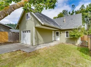 11571 SE Cranberry Dr, Clackamas, OR 97015