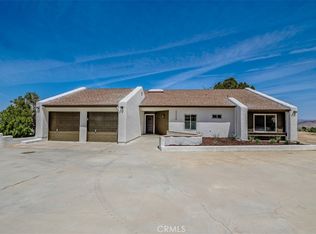 23238 Round Up Way, Apple Valley, CA 92308