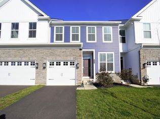 327 Wynstone Ct, Colmar, PA 18915