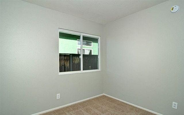 1st image of 986 Reinhart St