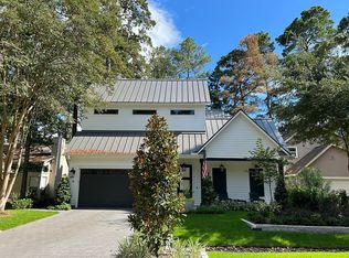 18 N Timber Top Dr, Spring, TX 77380