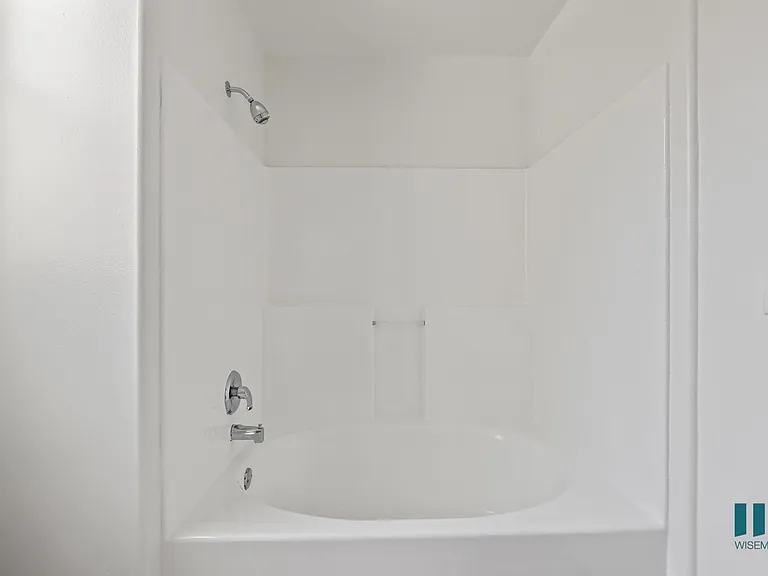 Full-Size Bathtub