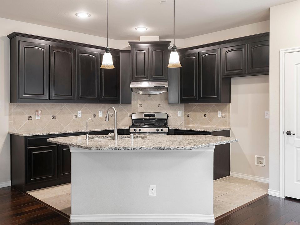 1st image of 4248 Comanche Dr
