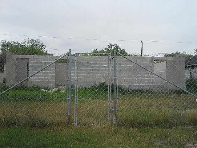 1st image of 635 Truman Dr