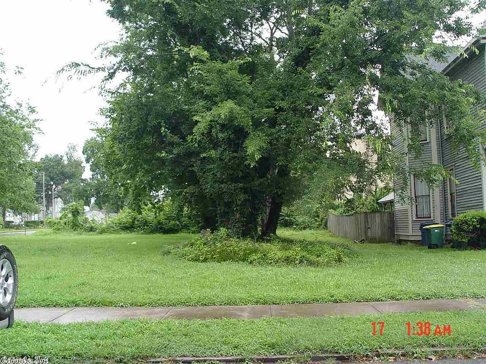 2nd image of 1622 S Arch St