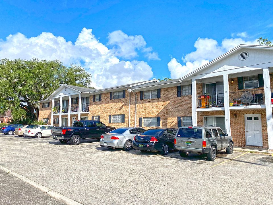 1st image of 5984 Windsor Forest Dr