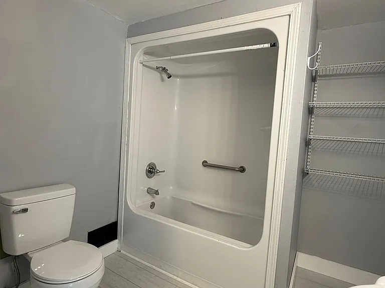 2801 Columbia Ave — Photo 14