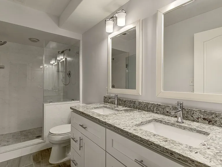 1423 Clifton St NW #1 — Photo 11