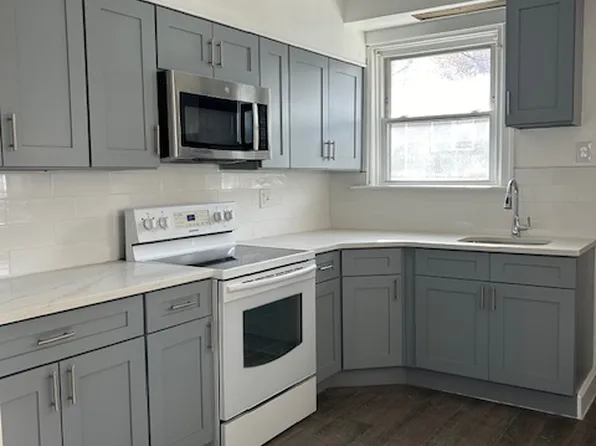 3450 Friendship St, Philadelphia, PA 19149