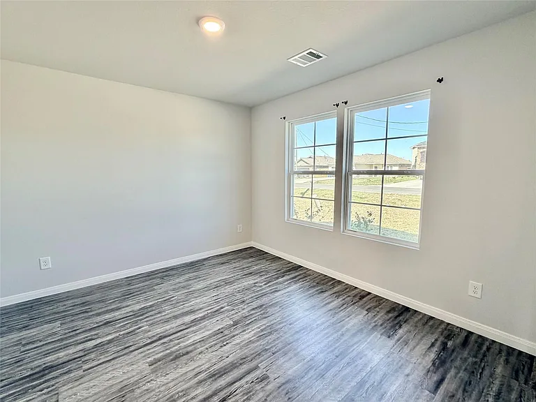1395 Road 5102 — Photo 6