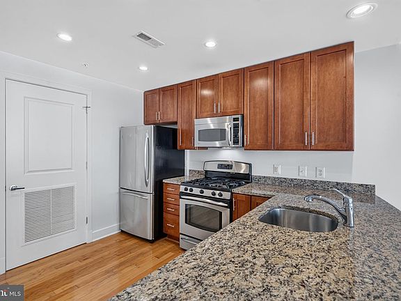 3rd image of 1211 13th St NW APT 402