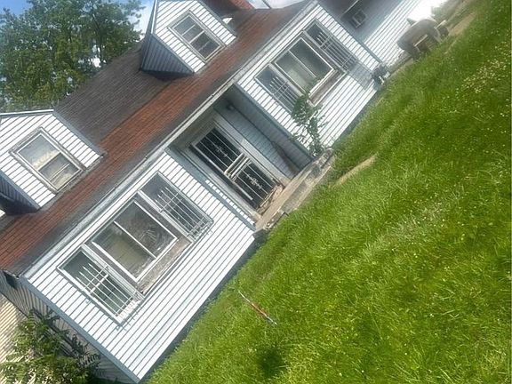 2nd image of 3326 Brownell Blvd