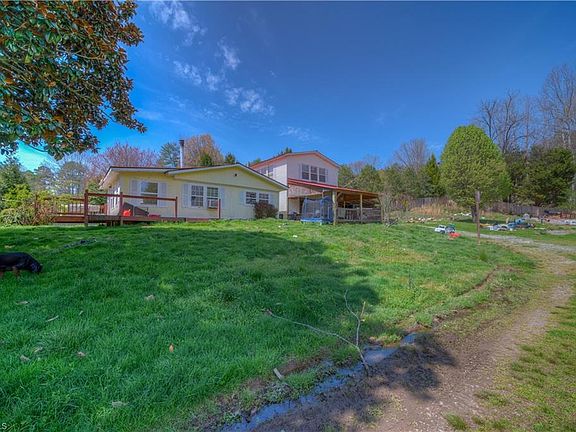 2nd image of 2927 Caney Creek Rd