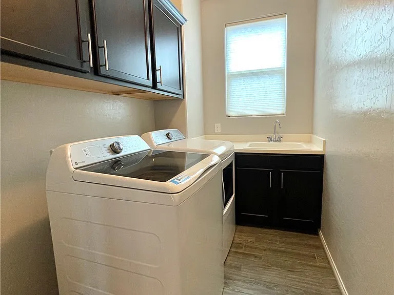 9702 Canyon Landing Ave — Photo 41