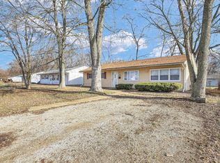 304 S Dodson Dr, Urbana, IL 61802