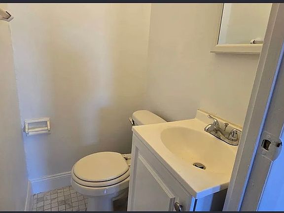 3rd image of 1279 E 72nd St Floor 2