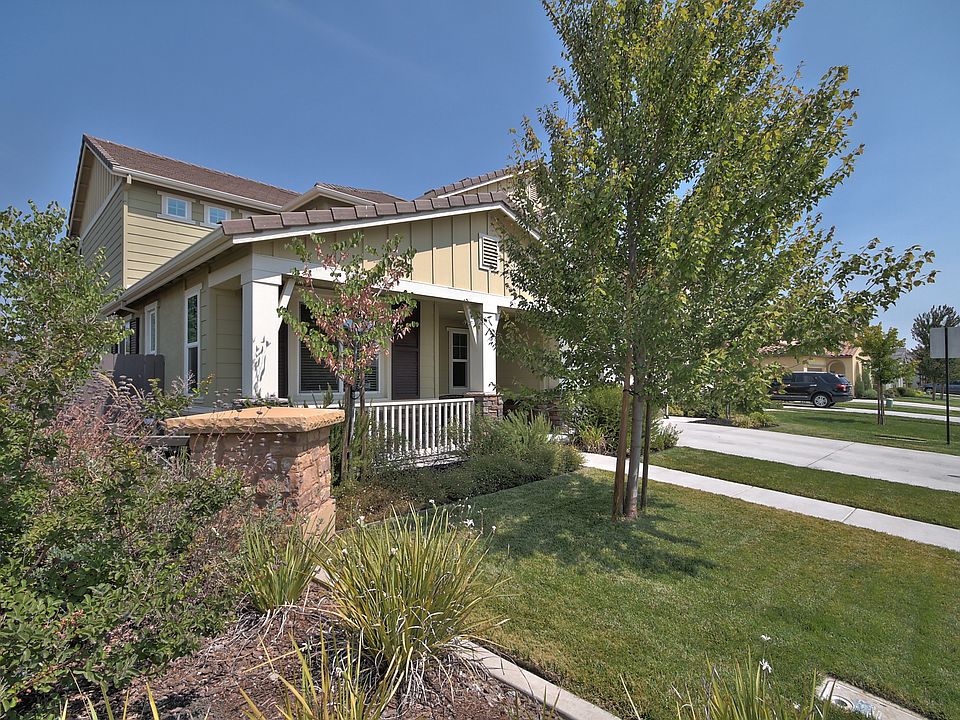 1st image of 1636 Arroyo Sierra Way